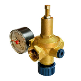 Grup de incarcare automat 1/2" cu manometru, reglaj presiune iesire 0.5-4 bar, pentru instalatii cu circuit inchis, RTM